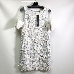 Badgley Mischka 3D flower lace short sleeves cocktail dress